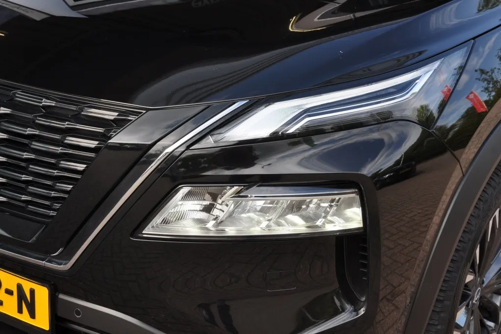 Nissan X-Trail 1.5 e-4ce Tekna. Plus. 4WD Head-Up Leer Schuifdak