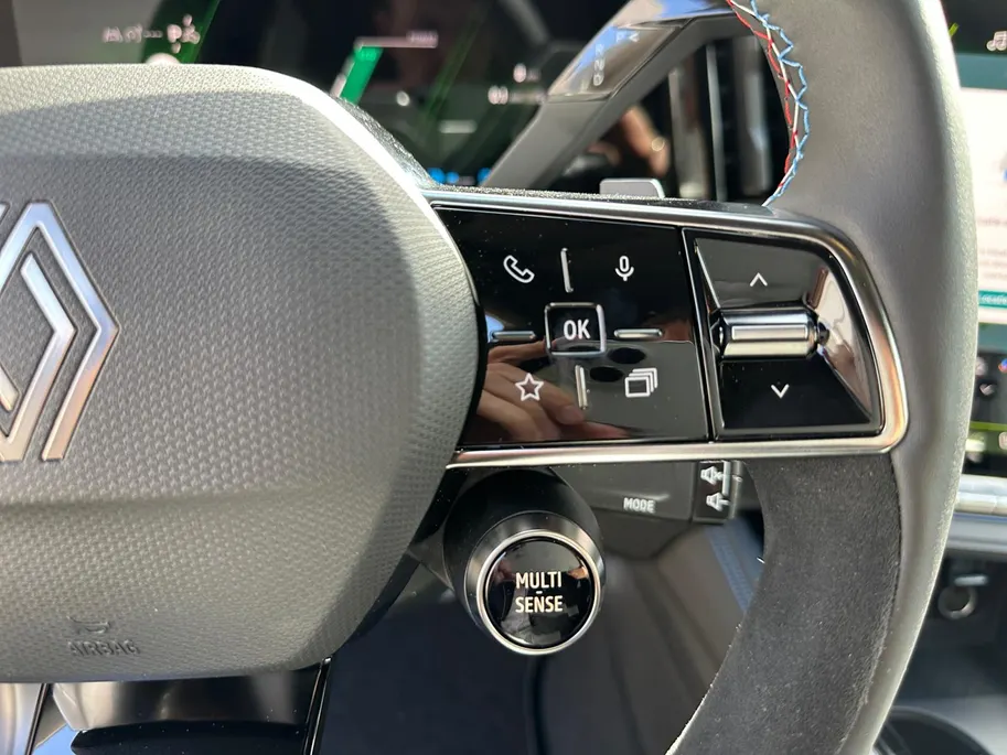 Renault Austral 1.2 E-Tech full hybrid 200 esprit Alpine | Nu Met 5 Jaar Fabrieksgarantie | Direct Leverbaar | Nu Met 4000 euro Voorraadkorting Bij Zeeuw & Zeeuw Renault Naaldwijk |