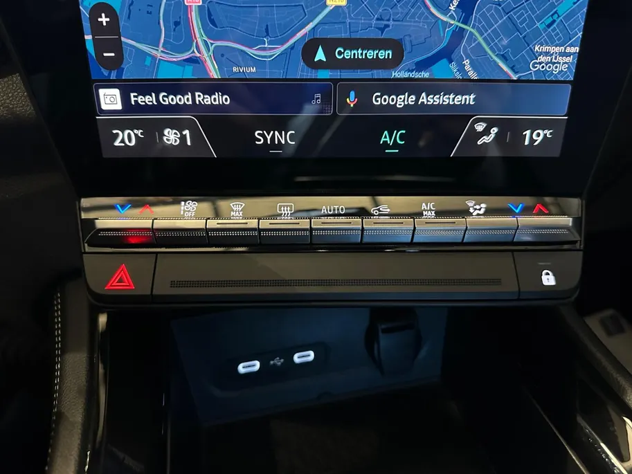 Renault Espace 200PK E-Tech full hybrid techno 7p. Automaat | 1ste Eigenaar | Trekhaak | All-Seasonbanden | Apple Carplay/Android Auto | Cruise Control | Digitale Cockpit | Climate Control | Parkeersensoren | 12 Maanden BOVAG Garantie