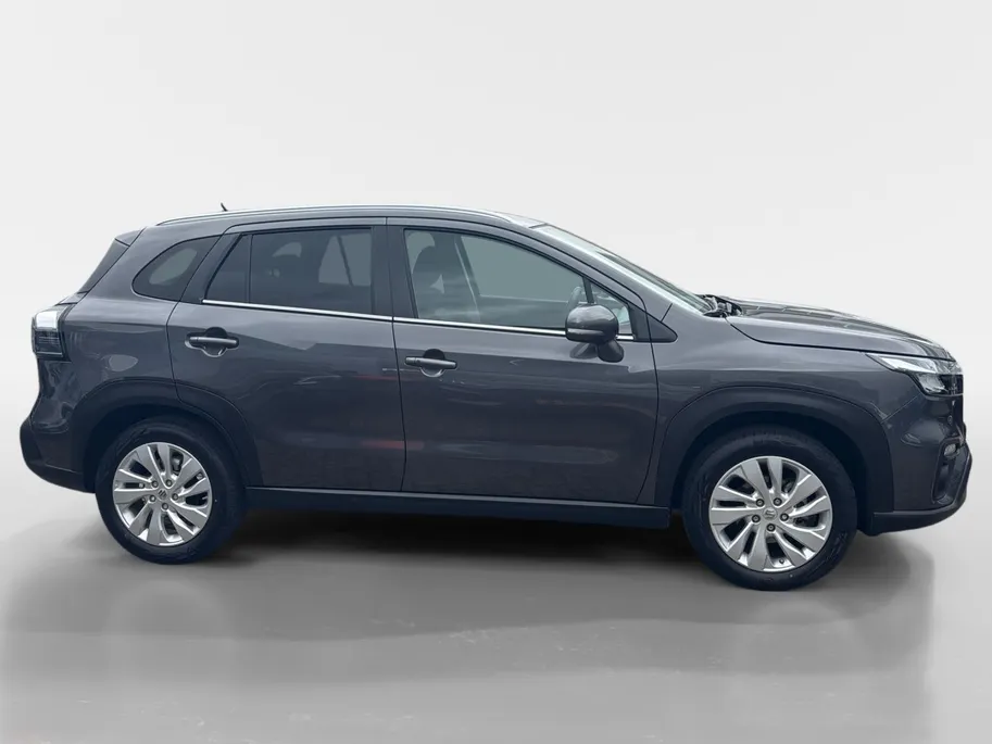 Suzuki S-Cross 1.4 Boosterjet Select Smart Hybrid | 1500kg Trekgewicht | Achteruitrijcamera | Dodehoek Detectie | Stoelverwarming | Apple/Android Carplay | Fabrieksgarantie! |