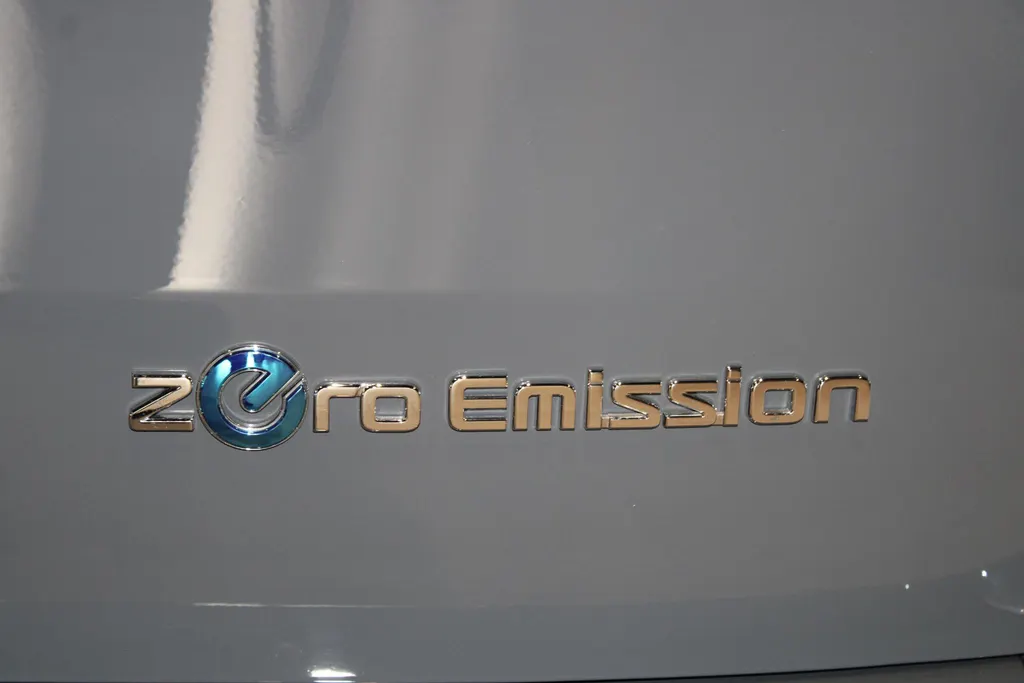 Nissan Townstar Evalia N-Connecta L2 45 kWh | €10.000,- registratie voordeel| 7-zitter| 5 jaar fabrieksgarantie | Apple carplay & Android auto | Zijschuifdeur | Stoelen uitneembaar | Multifunctioneel | Achteruitrijcamera | Cuise controle | Climate Controle | Bluetooth |