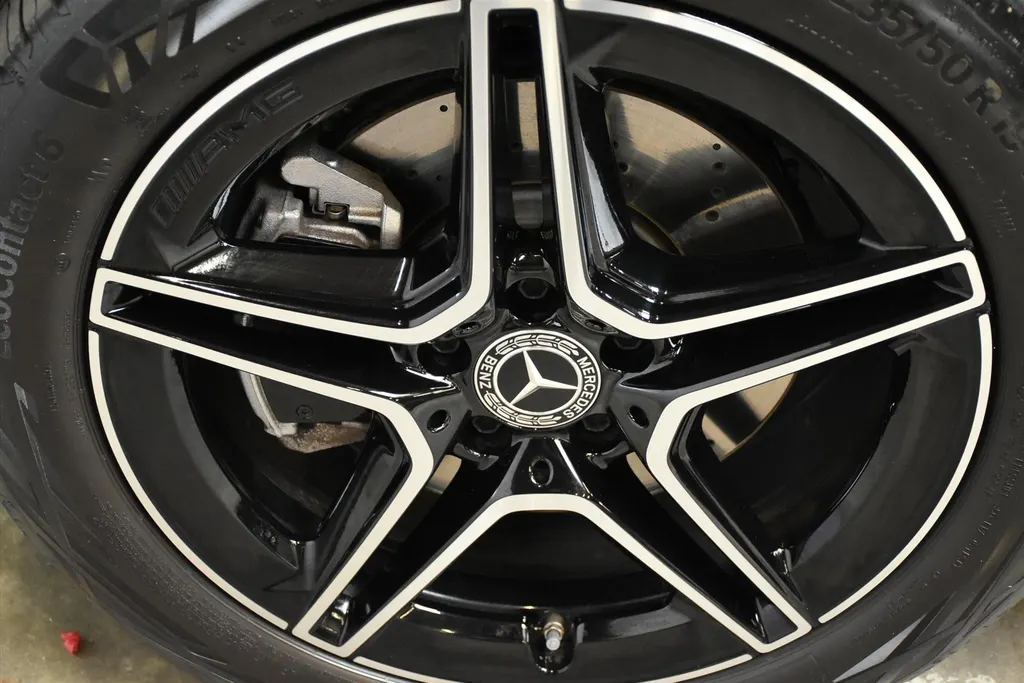 Mercedes-Benz GLA 250 e AMG Line |Night Pakket |360cam |Sfeerverlichting |Uniek!