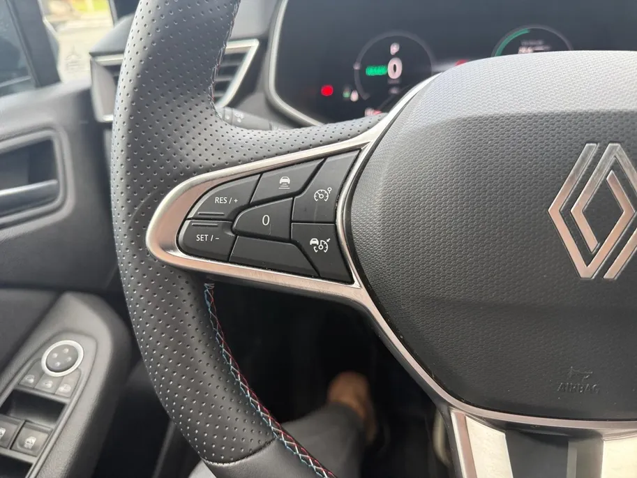 Renault Clio 1.6 E-Tech Full Hybrid 145 esprit Alpine AIRCO NAVIGATIE APPLE CARPLAY/ANDROID AUTO ADAPTIVE CRUISE CONTROL ACHTERRUIT RIJ CAMERA 360 GRADEN CAMERA LM VELGEN HELE MOOIE AUTO