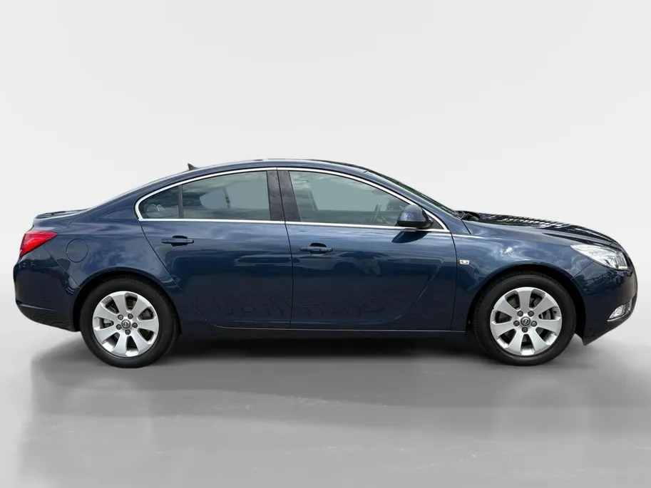 Opel Insignia 1.6 T Edition |Trekhaak| Cruise control|12maanden Bovag garantie| Nieuwe APK|