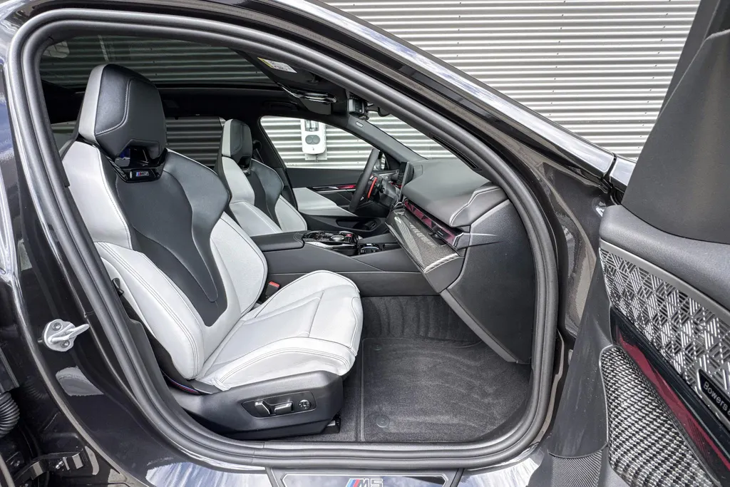 BMW M5 Touring 