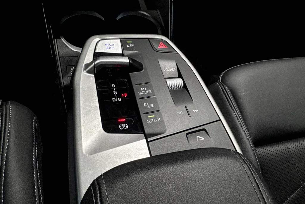 BMW iX1 eDrive20 67 kWh