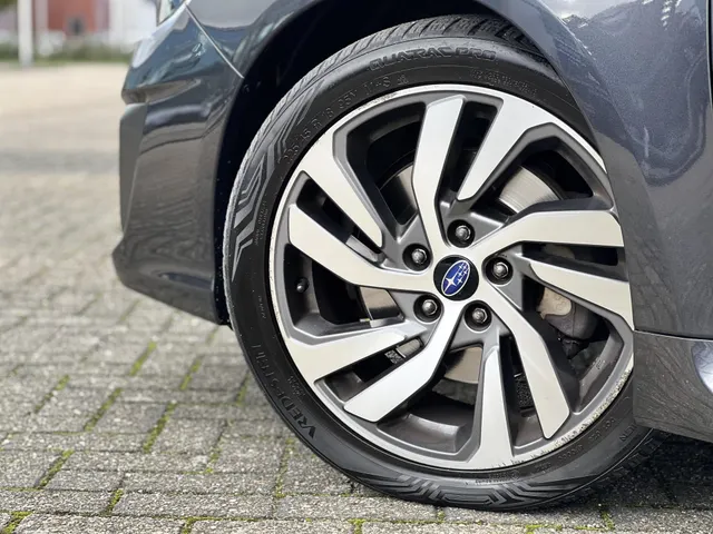 Subaru Levorg 1.6 GT-S premium Automaat | Apple Carplay & Android Auto | Elek. Schuif/Kantel Dak | Adaptieve Cruise Control