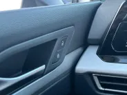 Volkswagen Golf Variant 1.0 eTSI Life Business LED | CarPlay | Parkeersens. | Adapt. cruise control | Digitaal cockpit | Etc.