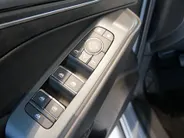 Nissan QASHQAI 1.5 e-Power Tekna Plus |360grd Camera|Navigatie|Pro-pilot|Stoelgeheugen|Bose audio|Nappa lederen bekleding|Two-tone kleurstelling|Parkeersensoren voor en achter|Cold Pack| Panoramisch glazendak|