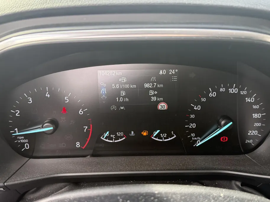 Ford Focus Wagon 1.0 EcoBoost Titanium Business