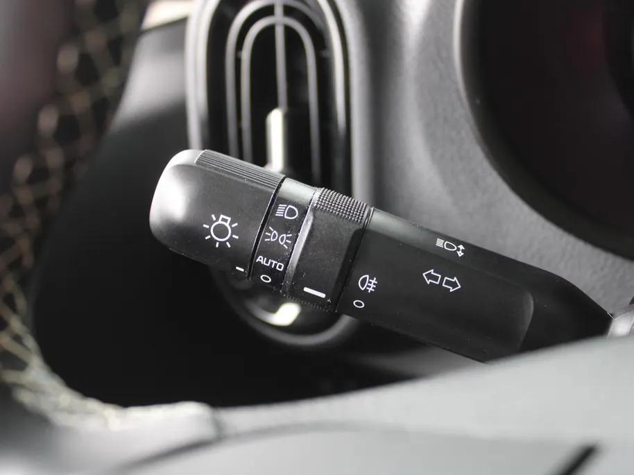Kia Picanto 1.0 DPi DynamicLine | Camera | Airco | 14' LM | Cruise | Android Auto/Apple Carplay | Dealeronderhouden | 1e eigenaar |