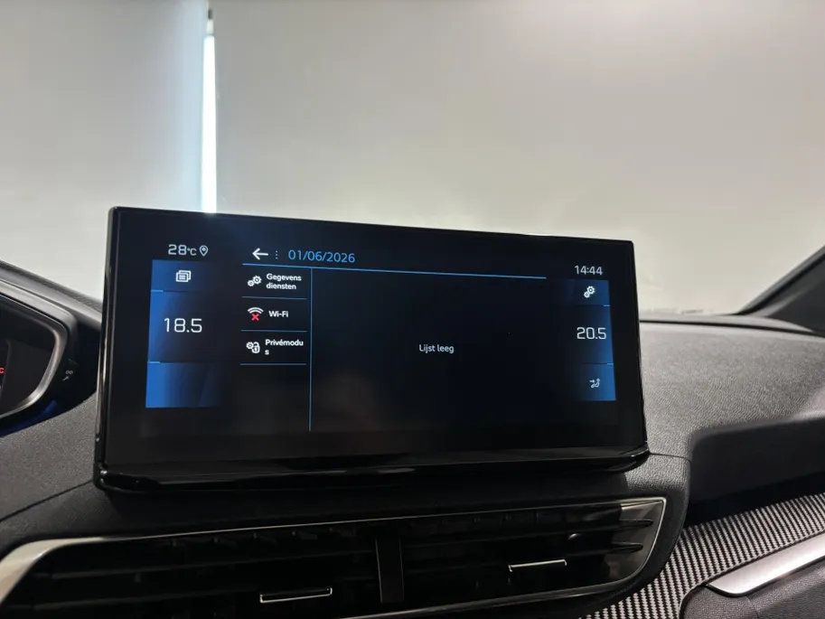 Peugeot 3008 1.2 - 130PK PureTech Allure | Elektrische Achterklep | Digital Cockpit | Navi | Camera | Parkeersensoren | Apple CarPlay/Android Auto | Lichtmetalen Velgen | Adaptive Cruise Control |