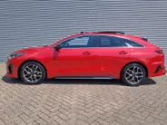 Kia ProCeed 1.0 T-GDI GT-Line | Navigatie | Elektr. schuif/kanteldak | Camera | Stoel/stuur verwarming | Climate | Apple Carplay/Android Auto | Sensoren