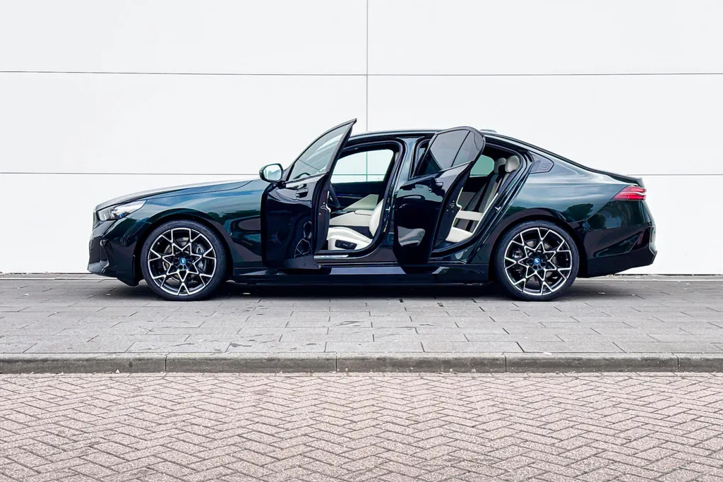 BMW i5 eDrive40 M Sport Edition 84 kWh