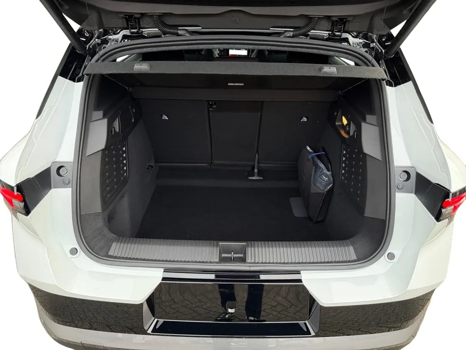 Mitsubishi Eclipse Cross Intense+ 87 kWh | ACTIEPRIJS INCL. € 4.000,- KORTING |