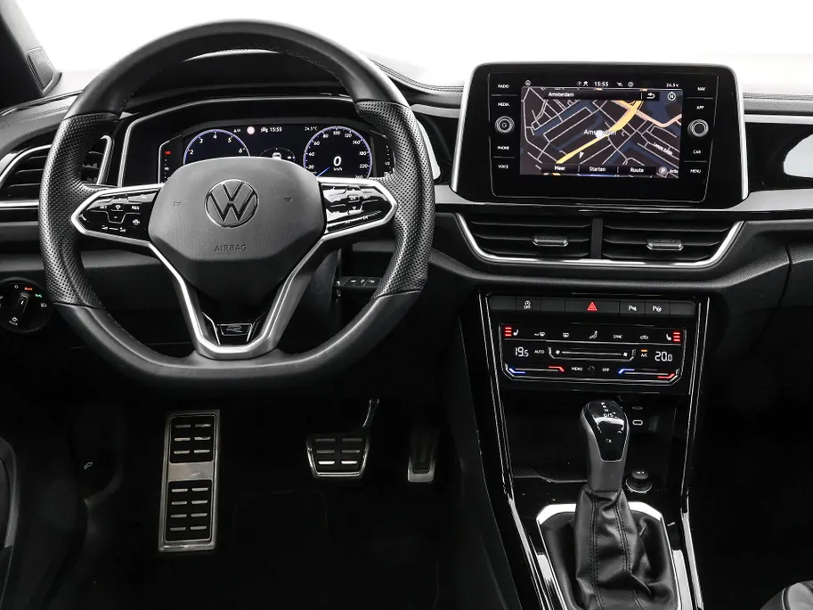 Volkswagen T-Roc 1.5 TSI 150pk DSG R-Line Business · Camera · Apple/Android Car Play · Stoelverwarming · Parkeerassistent · ACC · Draadloze Telefoonlader · Garantie t/m 12-04-2027 of 100.000