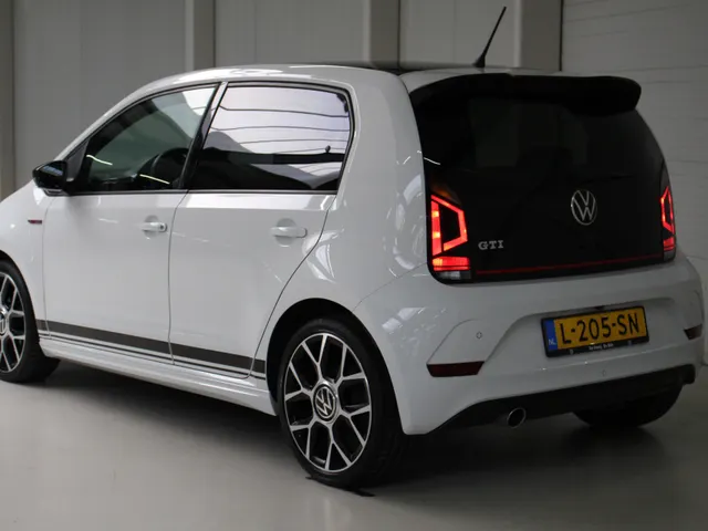 Volkswagen up! 1.0 TSI GTI Climate Control | Cruise Control | Parkeercamera