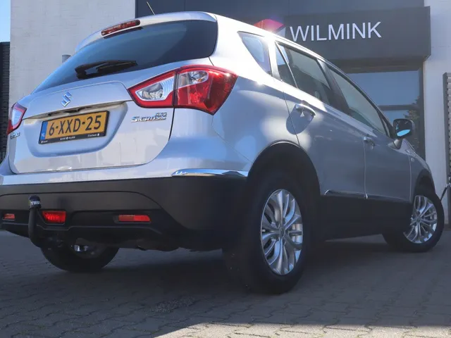 Suzuki S-Cross SX4 1.6 16V Urban Trekhaak