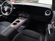 Mercedes-Benz GLB 250+ Business Solution AMG 85.5 kWh l Trekhaak l Keyless l Panoramadak