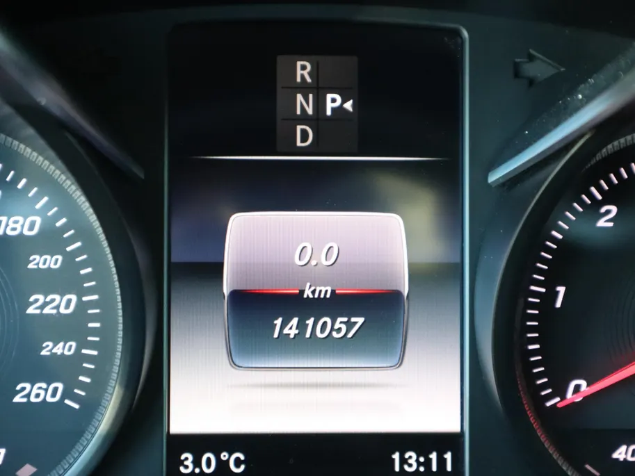 Mercedes-Benz V-Klasse 250d DC AMG AVANTGARDE DISTRONIC