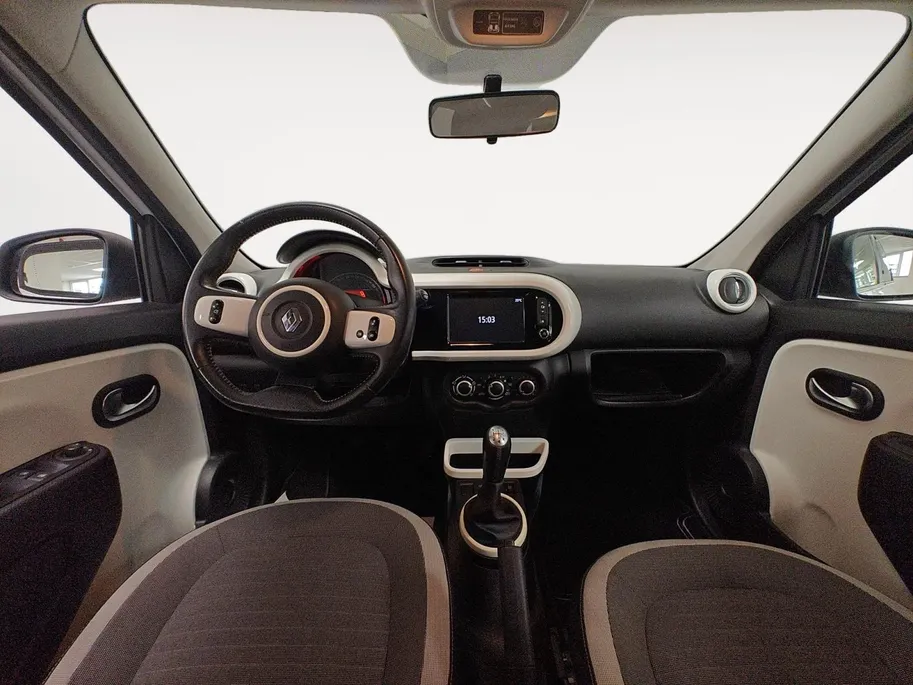 Renault Twingo 0.9 TCe Intens AUTOMAAT NAVI APPLE CARPLAY ANDROID AUTO LM VELGEN 5 DEURS ZEER LEUKE AUTO MET PAS 31000KM DEALER ONDERHOUDEN 1E EIGENAAR