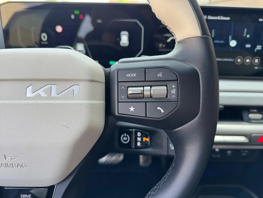 Kia EV4 Hatchback GT-Line Business Edition 81.4 kWh | Demo model | Stoel-Stuur verwarming | Draadloos Apple Carplay - Android Auto | GT-Line Exterieur en Interieur Details | Kia Leiderdorp 071 760 06 00