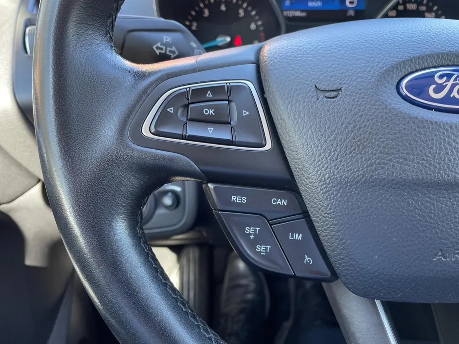 Ford Grand C-Max 1.0 Titanium 7Pers. | Navigatie | Voorruitverwarming | Stoelverwarming | Privacy Glass | Cruise Control | 17|  Velgen | Parkeersensoren voor en achter | Parkeerassistent | Zonneschermen