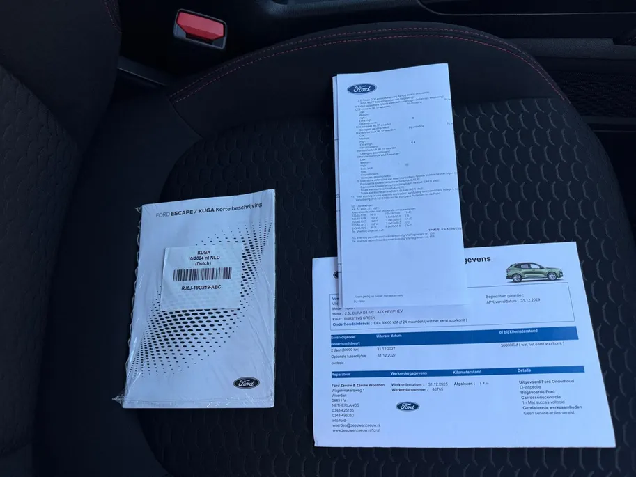 Ford Kuga 2.5 PHEV ST-Line | 1e Eigenaar | Achteruitrijcamera | Dodehoek Detectie | Privacy glass | Stoel/Stuur en voorruitverwarming | Fabrieksgarantie! |