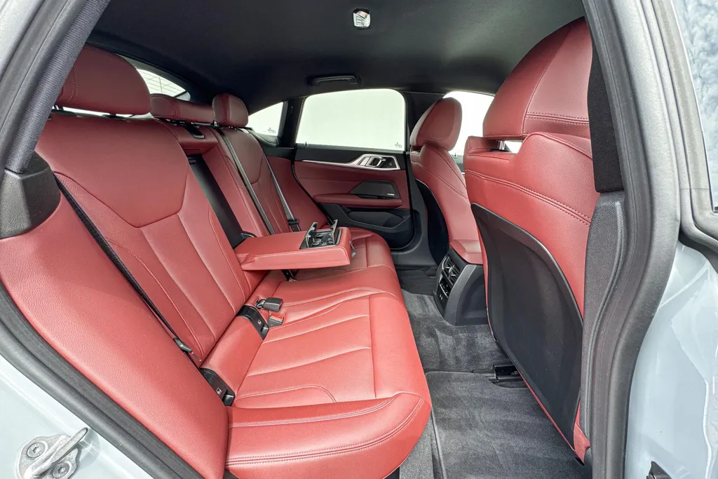 BMW i4 M60 84 kWh