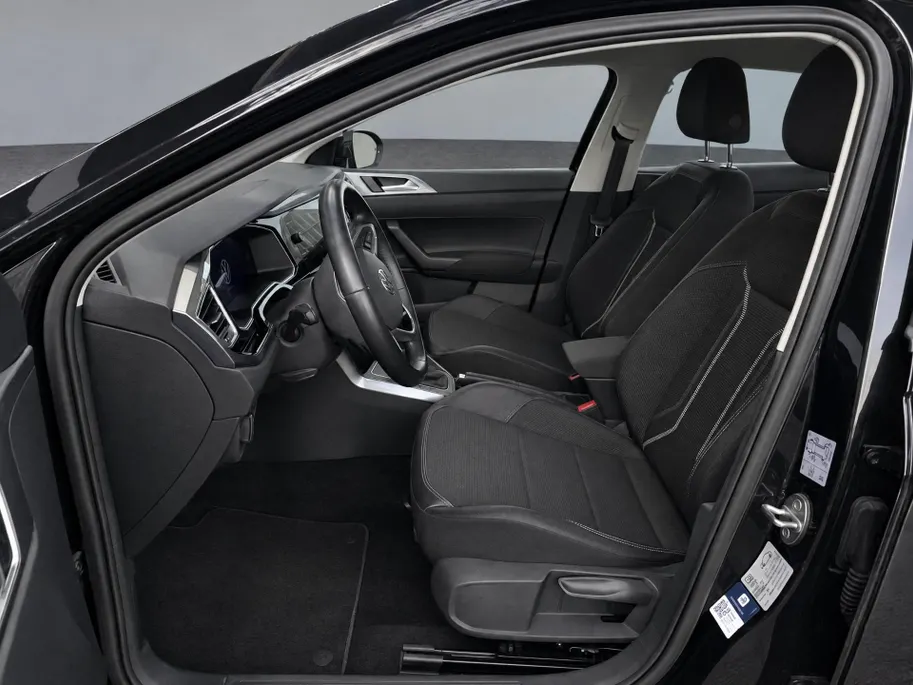 Volkswagen Taigo 1.0 TSI 110pk DSG Style · Camera · Apple/Android Car Play · P-Sensoren · Stoelverwarming · 17'' Inch ·