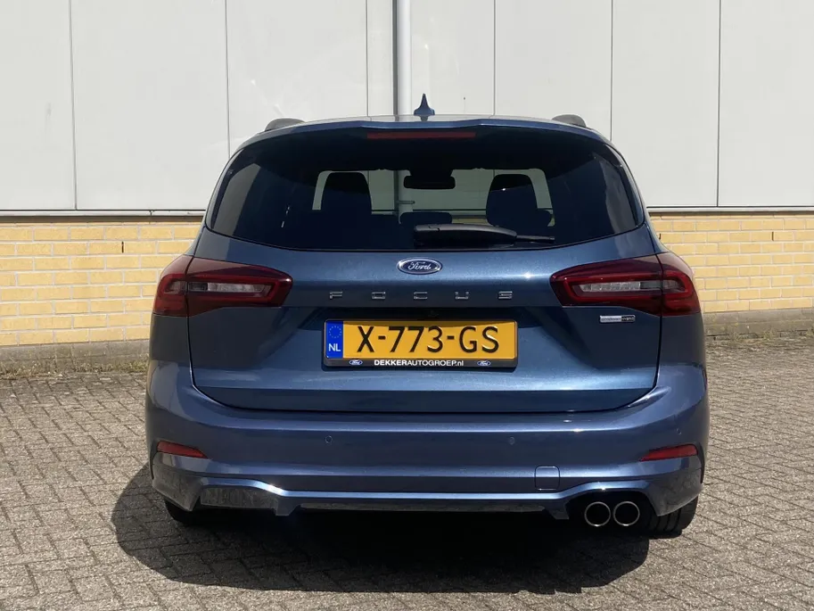Ford Focus 1.0 EcoBoost Hybrid 155pk Automaat ST Line X Wagon Navigatie - Apple Carplay/ Android Auto - Winter Pack - Driver Assistance Pack