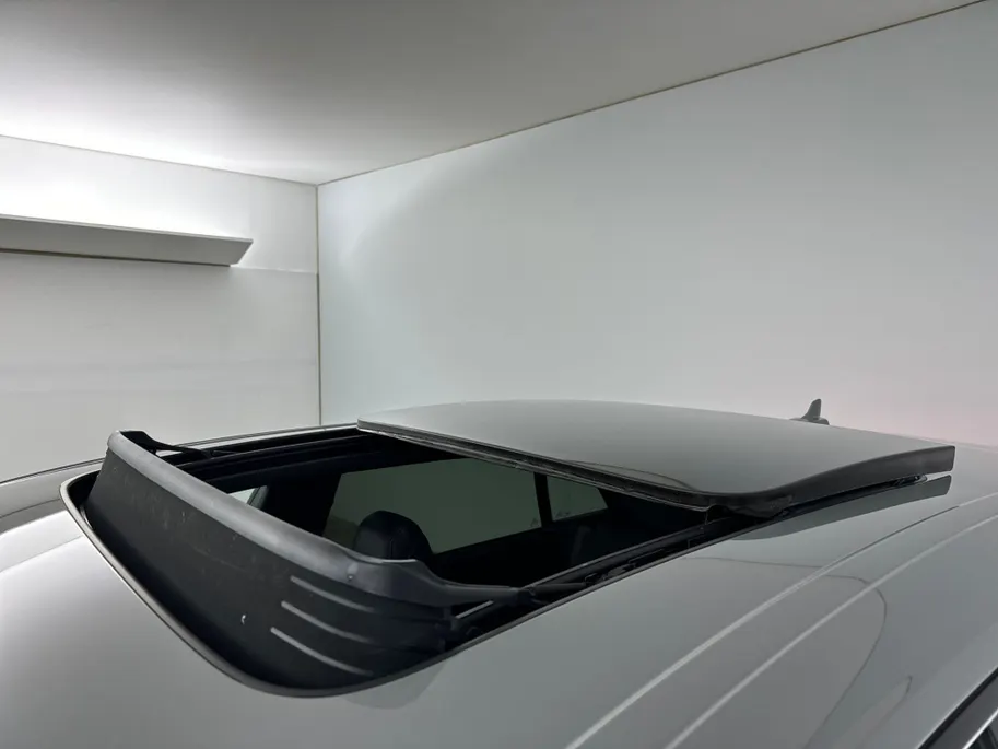 Audi RSQ8 4.0 TFSI RS Q8 Quattro | Panoramadak | Luchtvering | 23'' L.M. Velgen