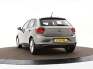Volkswagen Polo 1.0 TSI 95pk Highline · Apple/Android Car Play · Navigatie · Clima · 16'Velgen · Sportstoelen · Draadloze Telefoonlader ·