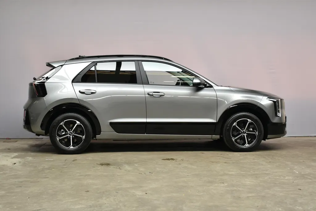 Kia e-Niro 1.6 GDi Hybrid 138pk DCT6 DynamicLine