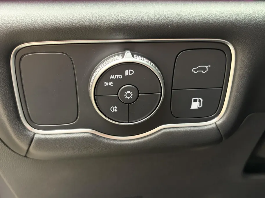 Jaecoo 8 - PHEV - 7 PERSOONS - 7 JAAR GARANTIE.