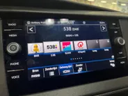 Volkswagen Bedrijfswagens Transporter 2.0 TDI L1H1 28 · Camera · Trekhaak · Apple/Android Car Play · Navigatie · Cruise Control · Vloerplaat · 16'' Inch · Garantie t/m 01-04-2028 of 100.000km