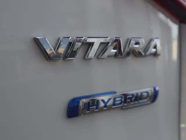 Suzuki Vitara 1.4 BoosterJet Comfort Hybrid