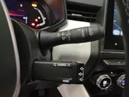Renault Clio 1.6 E-Tech Hybrid 145 Techno AUTOMAAT NAVI AIRCO APPLE CARPLAY ANDROID AUTO CRUISE CONTROLE LM VELGEN PARKEERSENSOREN ZEER MOOIE AUTO