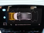 Volkswagen ID.4 Pure 52 kWh | Stuur- / Stoel- / Voorruit Verwarming | Clima | 19' LM | Cruise adapt. | PDC | Navi |