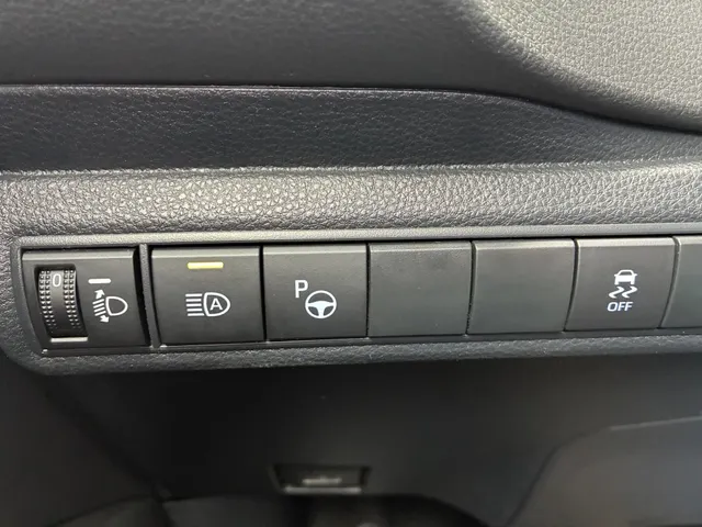 Toyota Corolla Touring Sports 1.8 Hybrid Active | PDC v/a | Apple Car-play | Stoelverw
