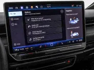 Volkswagen ID.7 Pro Limited Edition 77 kWh accu 286 pk · Achteruitrijcamera · Draadloze telefoonverbinding · LEDER INTERIEUR -