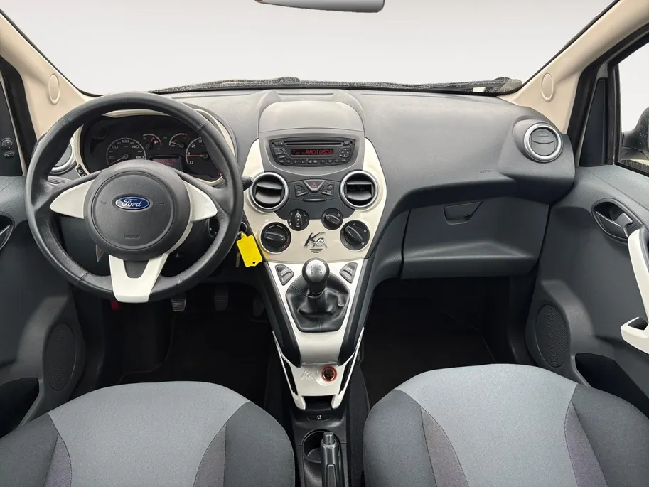 Ford Ka 1.2 Titanium X start/stop |Spoiler| Airco| Extra getint glas| 12 maanden Bovag garantie|