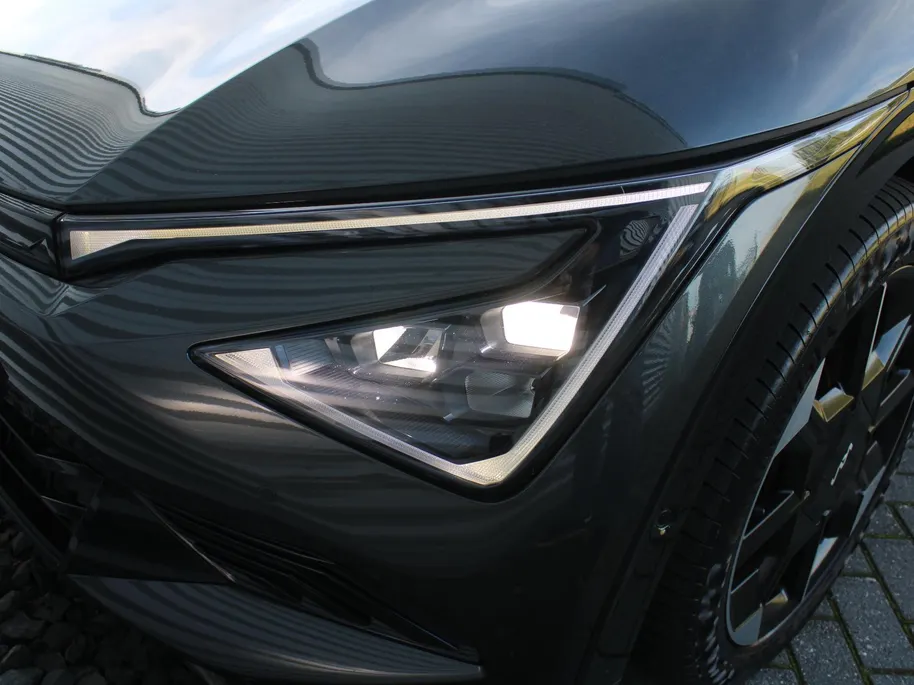 Kia EV6 Plus Advanced 84 kWh | Stuur-/stoelverwarming + ventilatie | Schuifdak | 360 Camera | Leer | Geheugenstoel | Telefoonlader | 20' LM | LED |