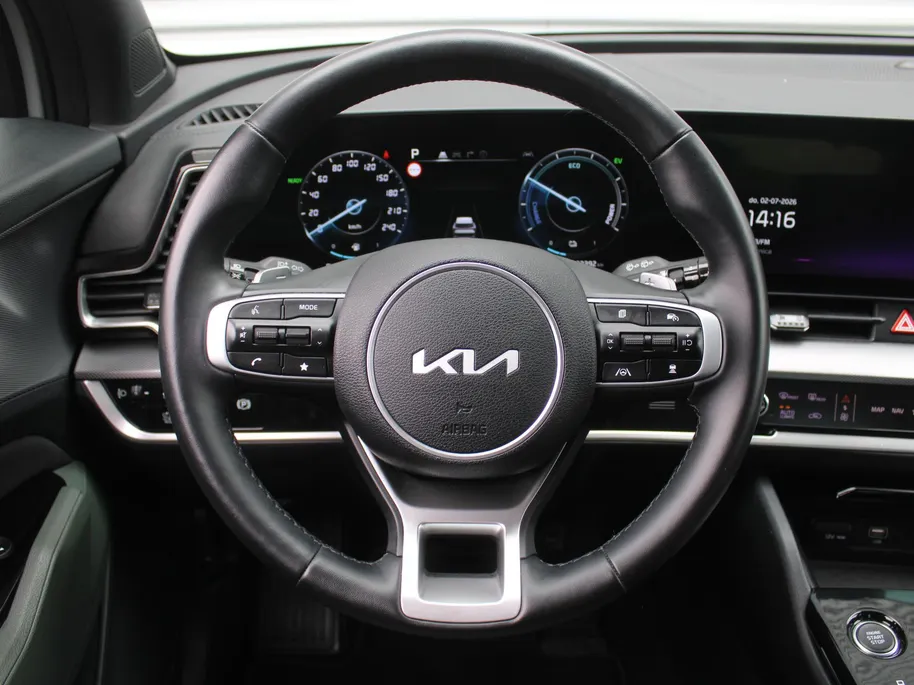 Kia Sportage 1.6 T-GDi Hybrid Dark Edition | Stuur-/stoelverwarming v+a | Camera | Elek. stoelverstelling | 18' LM | Cruise adapt. | Navi | Clima | Half leer/suède |