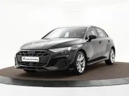 Audi A3 Sportback 40 TFSIe 204pk S-tronic S edition · Camera · Stoelverwarming · Apple/Android Car Play · Park Assist · Navigatie · 17'' Inch · Garantie t/m 27-07-2029 of 100.000km