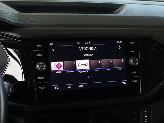 Volkswagen T-Cross 1.0 TSI Life DSG | Apple Carplay & Android Auto
