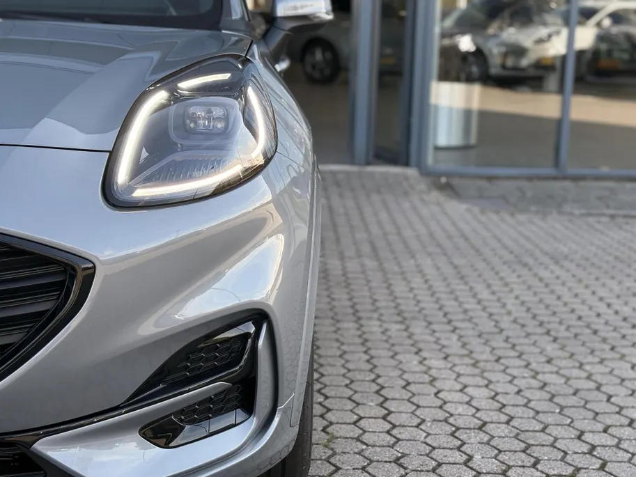 Ford Puma 1.0 EcoBoost Hybrid ST-Line NIEUW UIT VOORRAAD I TREKHAAK I COMFORT PAKKET I WINTER PACK I