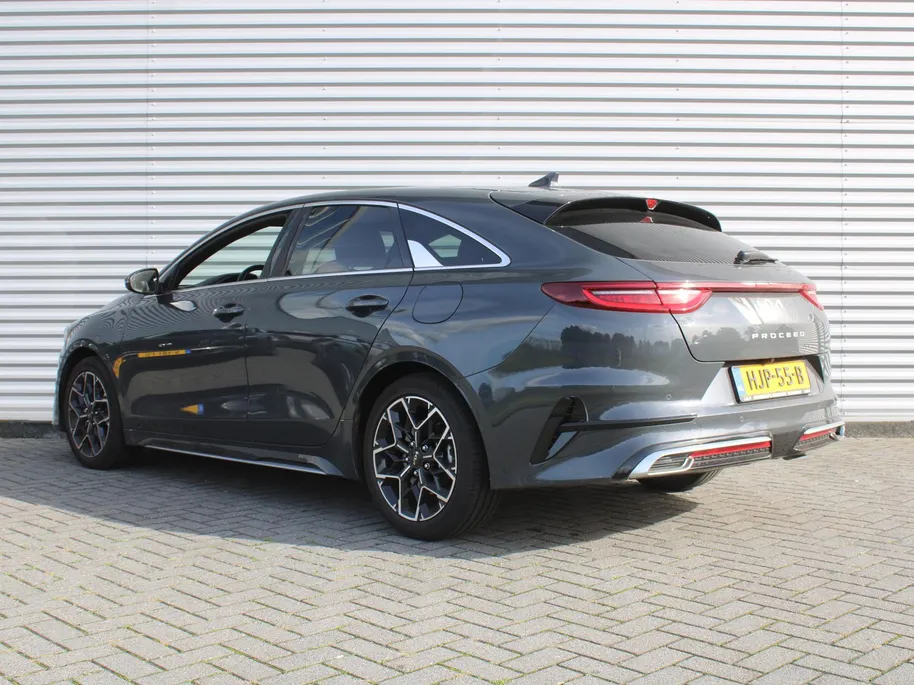 Kia ProCeed 1.5 T-GDi GT-Line | Stuur-/stoelverwarming | Dodehoek detectie | LED | Elek. achterklep | Telefoonlader | Navi | Camera | 17' LM |