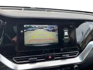 Kia e-Niro ExecutiveLine 64 kWh | Lederen bekleding | Elektrische stoelverstelling | JBL Audio systeem | Stoelventilatie