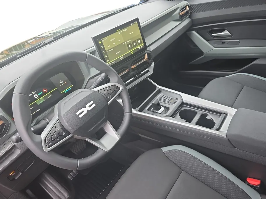Dacia Bigster 1.8 Hybrid 155 Extreme | Direct leverbaar | Nu tijdelijk met 7 jaar garantie | LM |glazen panorama